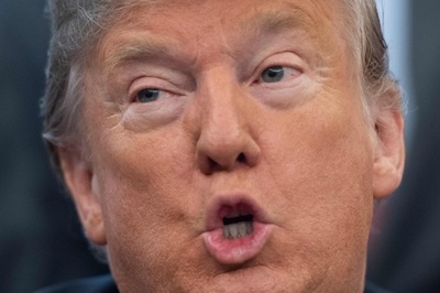 トランプ氏、民主党との壁建設協議を開始直後に退席 「時間の無駄」