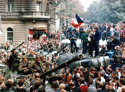 「プラハの春」、ワルシャワ条約機構軍侵攻から40年 チェコ