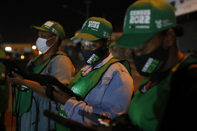 南アフリカで国勢調査、ホームレスの人たちに聞き取り