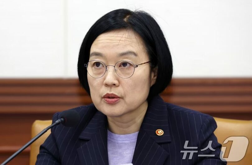 ハン・ソンスク（韓聖淑）中小ベンチャー企業相(c)news1