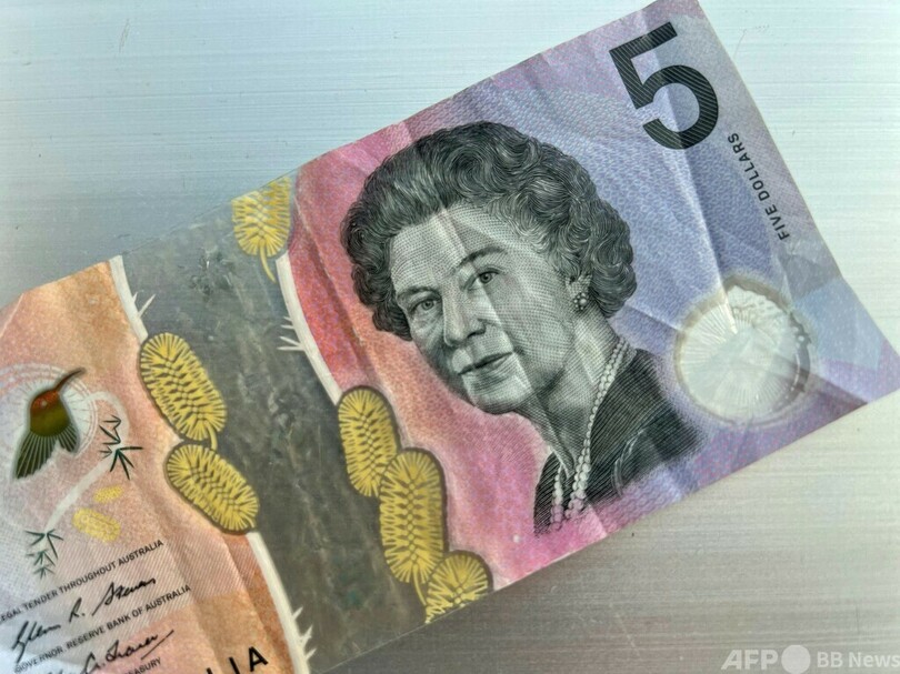 豪、英君主肖像を紙幣から完全排除