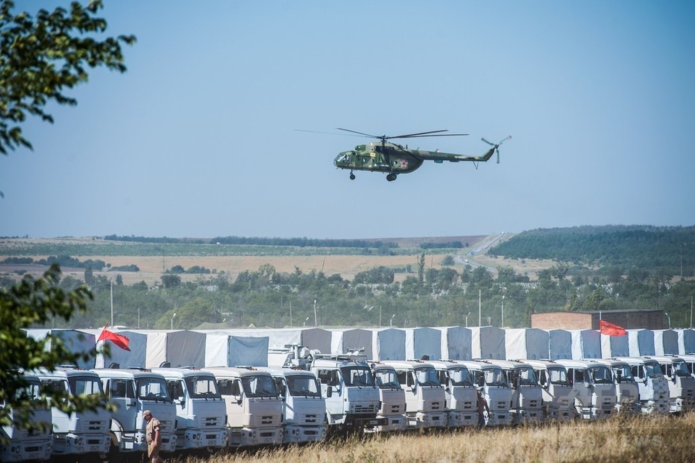 国際ニュース：AFPBB News「ロシア軍の装甲車を破壊」、ウクライナの発表で緊張激化