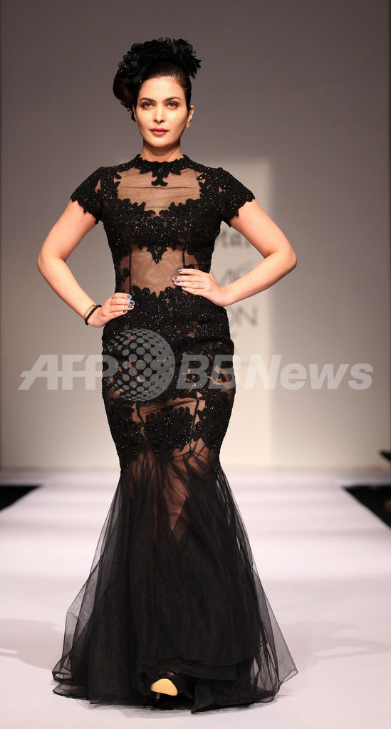 ＜13年秋冬ラクメ・ファッション・ウィーク＞Rocky Star