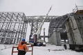 ロシア・シベリア東部ザバイカル地方で建設中のウドカン銅山コンビナート（2021年9月27日撮影）。(c)Natalia KOLESNIKOVA / AFP