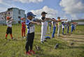 野球教室で体操するキューバの子どもたち（2018年9月17日撮影）。(c)Yamil LAGE / AFP