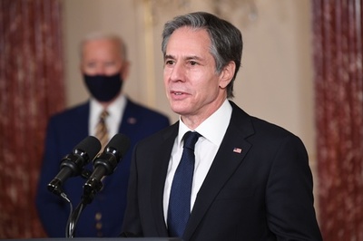 米国務長官、ウイグル・チベット・香港の人権「擁護し続ける」 中国に圧力