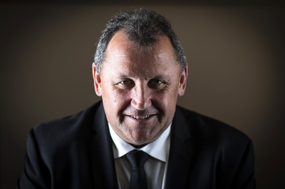 オールブラックス新指揮官にフォスター氏、前HCの下でアシスタント経験