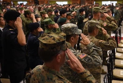 米比、南シナ海での共同哨戒活動を実施 米国防長官が発表