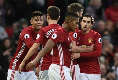 マンUがスパーズ撃破、ムヒタリアンがプレミア初ゴール