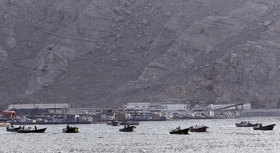 イラン議会 ホルムズ海峡封鎖を承認