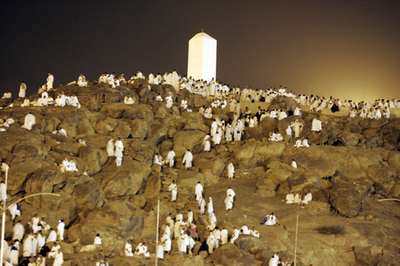 イスラム教大巡礼「ハッジ」、巡礼者はアラファト山へ