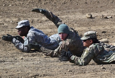 米韓合同軍事演習始まる、北朝鮮との雪解けムード受け控えめに