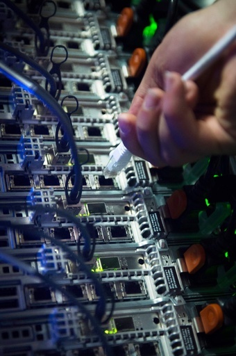 サイバーセキュリティー市場、十数年で30倍 大規模攻撃で成長