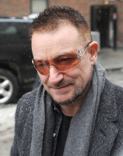 「U2」ボノ＆アダム・クレイトン、米人気トーク番組に出演