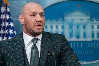 元UFC王者マクレガーがトランプ氏と面会 不法移民を激しく非難