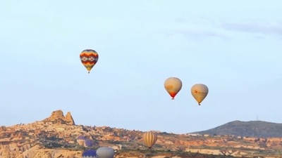 対中ビザ免除発効 トルコ商人は中国語の勉強に大忙し