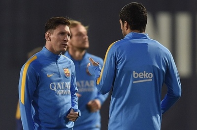 エンリケ監督、メッシのクラシコ出場は試合の「1時間前に決断」