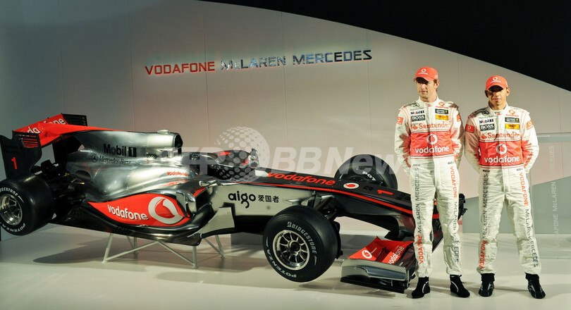 マクラーレンが新型車「MP4-25」を発表