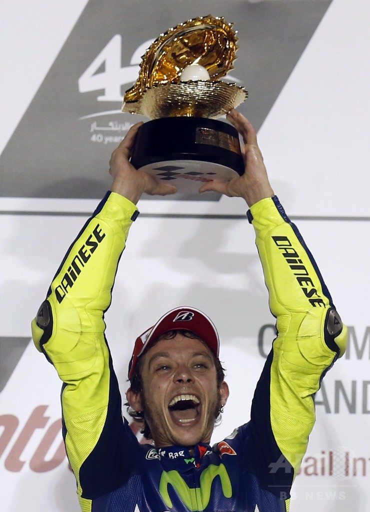 ロッシがドビツィオーゾを抑え開幕戦を制す、カタールGP