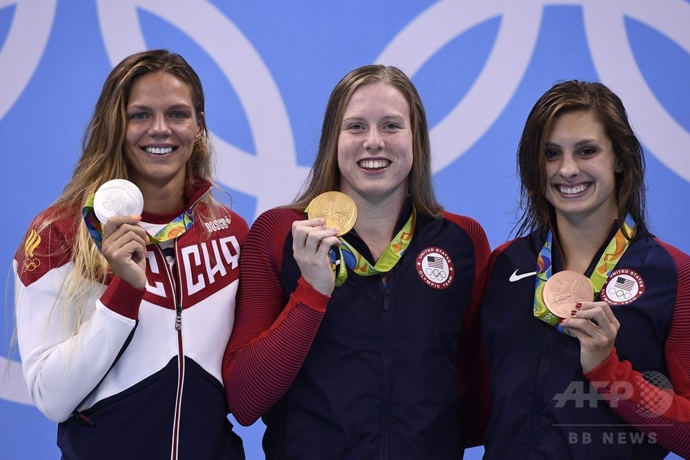 女子100m平泳ぎでキングが金 ドーピング問題で注目の露選手が銀 写真6枚 国際ニュース Afpbb News