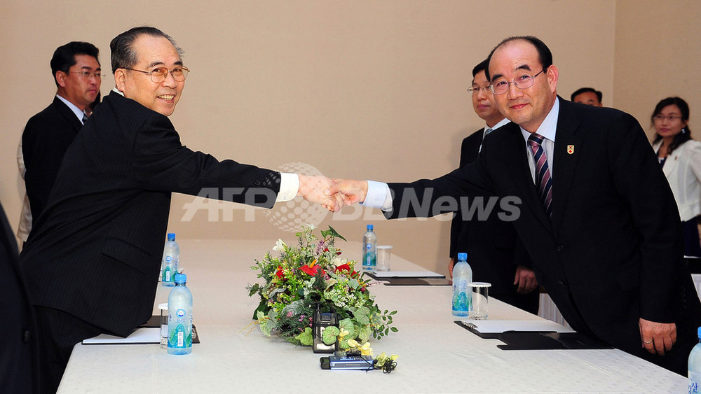 南北赤十字会談、離散家族再会へ協議開始 写真4枚 国際ニュース：AFPBB News