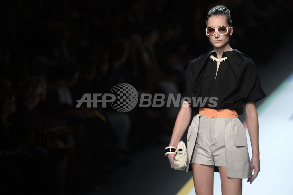 ＜13年春夏ミラノコレクション＞フェンディ