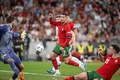 サッカーUEFAネーションズリーグ、リーグA・グループ1、ポルトガル対スコットランド。得点を決めるポルトガルのクリスティアーノ・ロナウド（中央、2024年9月8日撮影）。(c)Patricia DE MELO MOREIRA / AFP