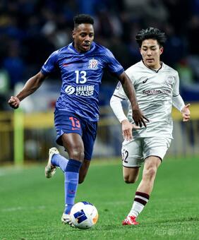 神戸が4失点大敗 川崎は最終節白星 ACLE 写真6枚 国際ニュース：AFPBB News