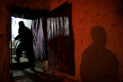 イラン北西部で治安部隊とクルド人武装勢力が衝突、警官と兵士が死傷