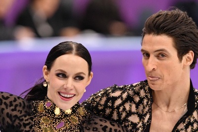 ヴァーチュー/モイアがSD世界新で首位発進、平昌冬季五輪