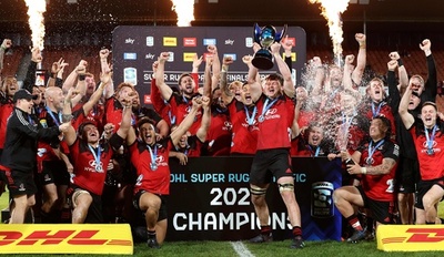 クルセイダーズがスーパーラグビー7連覇 退任HCは有終の美