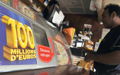 南仏の寒村、住民15人が宝くじで1等135億円的中！