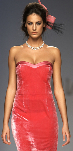 ＜08/09年秋冬パサレラ・シベレス＞ハビエル・ララインサル、新作を発表