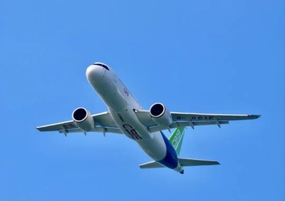 欧州航空安全局 中国製旅客機C919のEU認証取得に前向きな反応