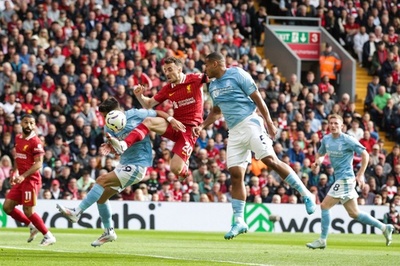 リバプールがフォレストにまさかの黒星、マンCは絶好調ハーランド2G