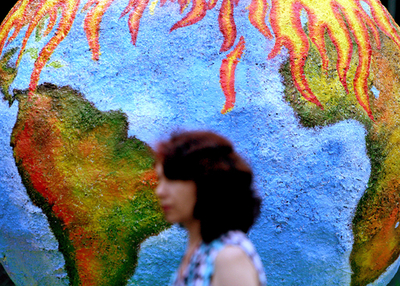 気候変動バリ会議開幕、温暖化対策の歴史