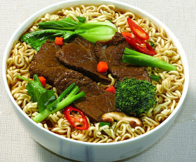 中国のカップラーメン、高級化への挑戦加速