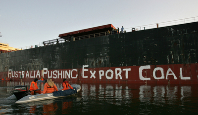 環境保護活動家、APEC会合を前に豪各地で抗議活動