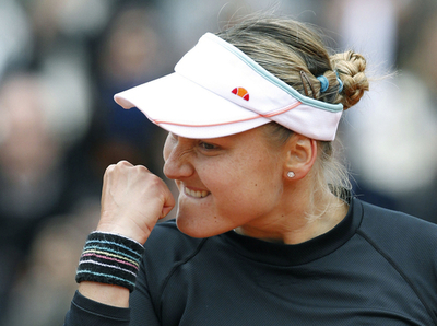 ヴィーナス・ウィリアムス4回戦敗退、エナンはシャラポワを破る、全仏オープン