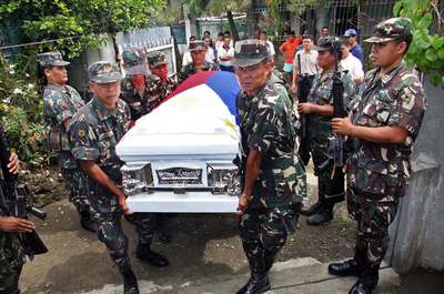 比政府、反政府勢力との和平合意を破棄