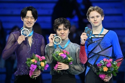 宇野昌磨がGPファイナル初優勝 山本草太が2位