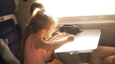 ウクライナ鉄道、女性専用車両を導入 性犯罪対策で