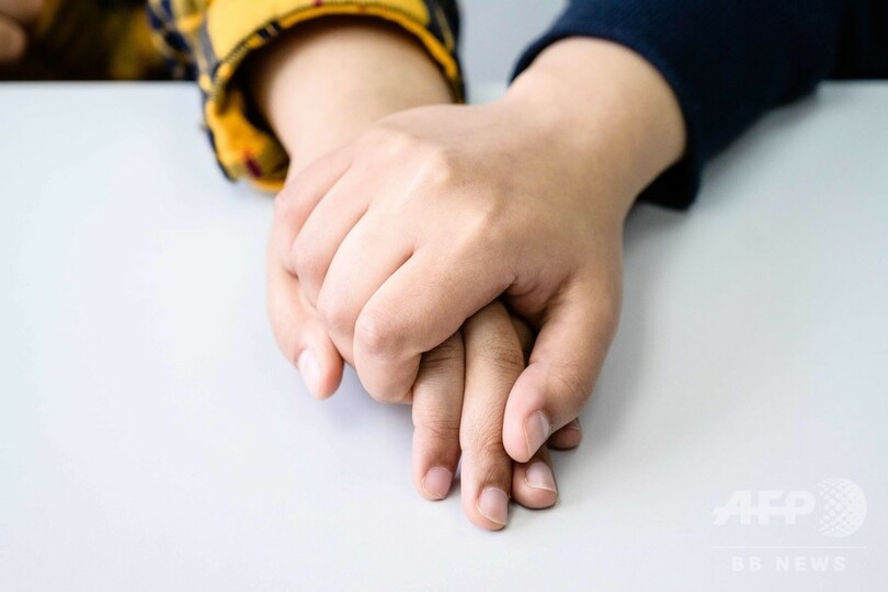 家族の虐待から逃げ出したサウジ出身姉妹、香港で潜伏生活