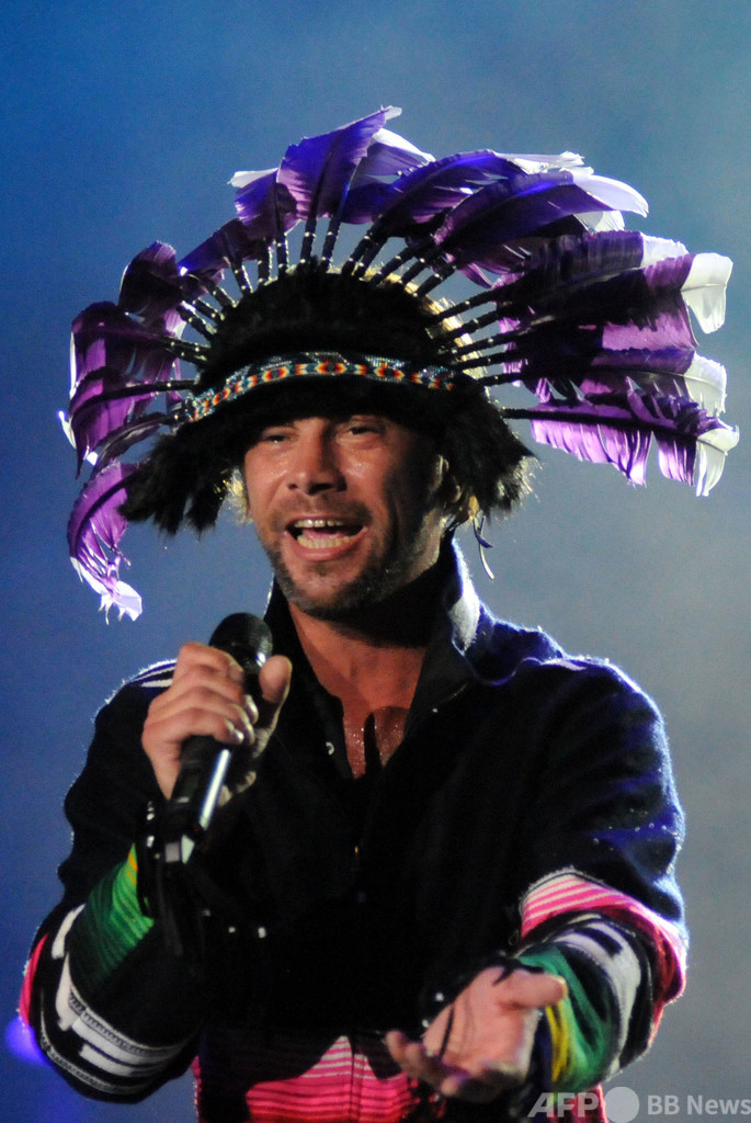 議会乱入の男はジャミロクワイ？ 本人が否定