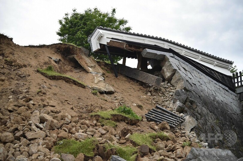 14日からの地震の死者35人に、避難者9万人以上 熊本