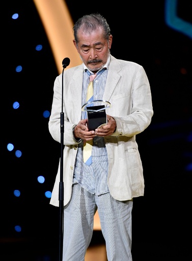 藤竜也さんに最優秀主演賞 サンセバスチャン国際映画祭 写真7枚 国際