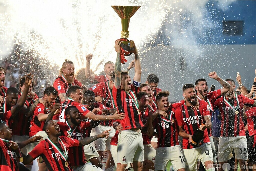 AC MILAN 2011シーズン 優勝時のガゼッタスポルト誌　セリエA AC MILAN 2011シーズン 優勝時のガゼッタスポルト誌セリエA
