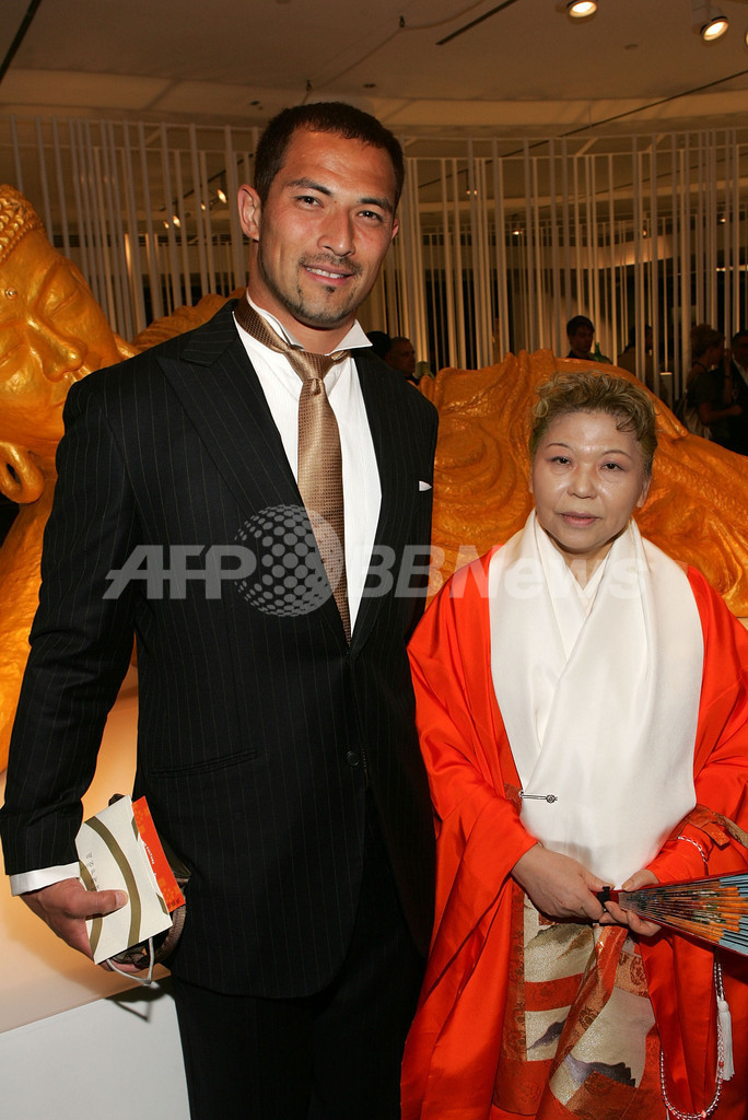 伊藤真乗の目と手」展、NYで始まる 写真11枚 ファッション ニュース