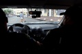 ウクライナ南部オデーサで、巡回をする警官（2023年5月25日撮影）。(c)Oleksandr GIMANOV / AFP