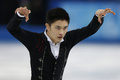 ソチ冬季五輪、フィギュアスケート男子シングル・フリースケーティング（FS）。演技に臨む閻涵（Yan Han、ハン・ヤン、2014年2月14日撮影）。(c)AFP/ADRIAN DENNIS